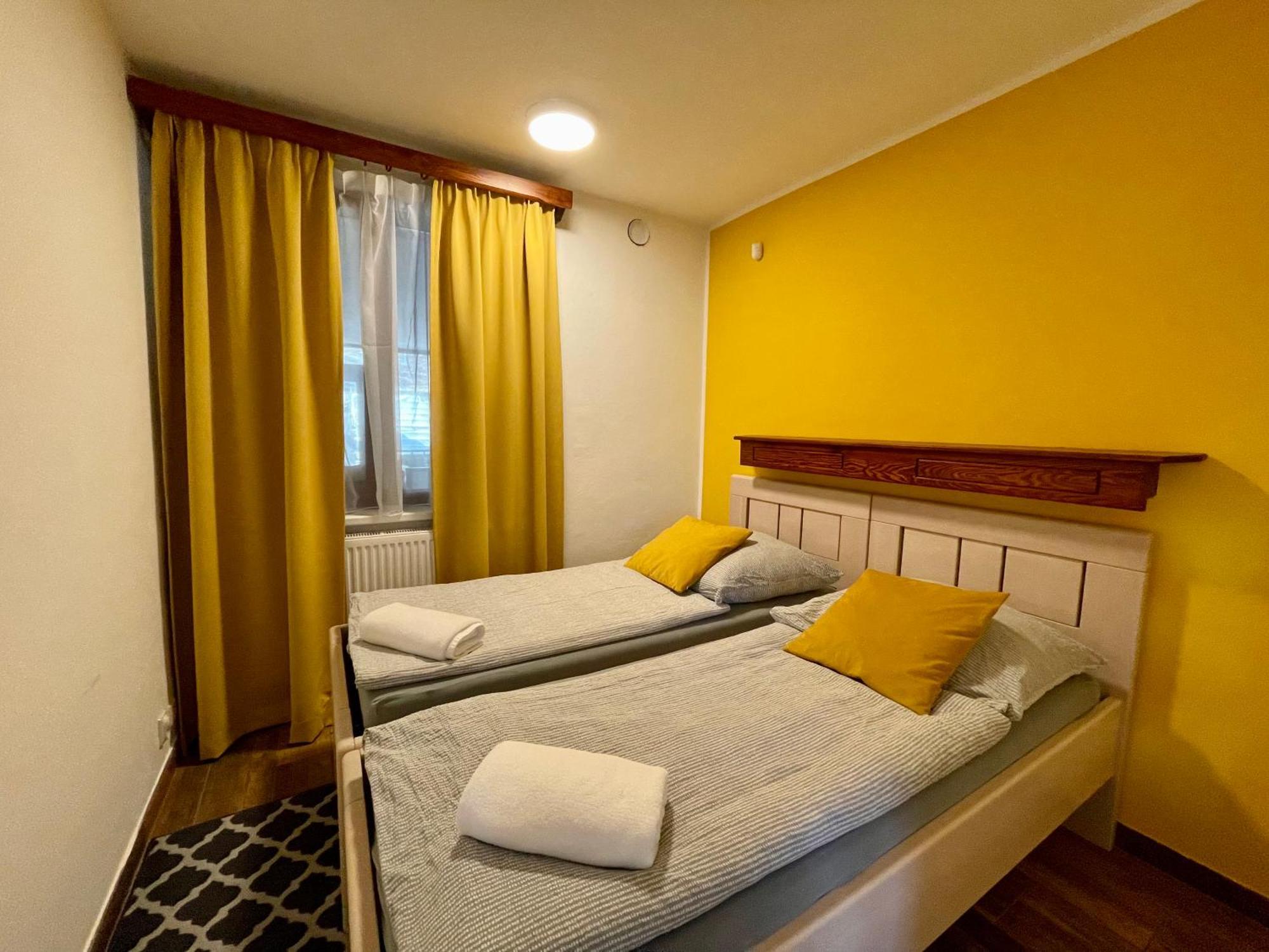 Penzion U Prehrady Luhačovice Cameră foto